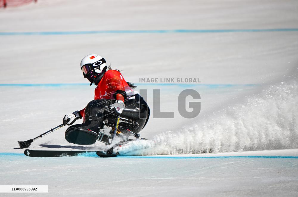 (SP)CHINA-BEIJING-WINTER PARALYMPICS-ALPINE SKIING-WOMEN'S DOWNHILL SITTING (CN)