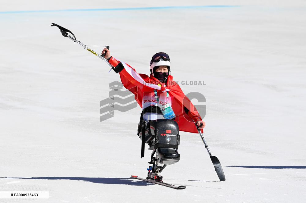(SP)CHINA-BEIJING-WINTER PARALYMPICS-ALPINE SKIING-WOMEN'S DOWNHILL SITTING(CN)