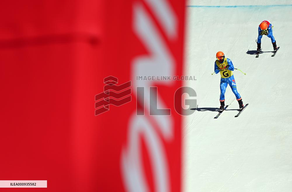 (SP)CHINA-BEIJING-WINTER PARALYMPICS-ALPINE SKIING-MEN'S DOWNHILL-VISION IMPAIRED (CN)