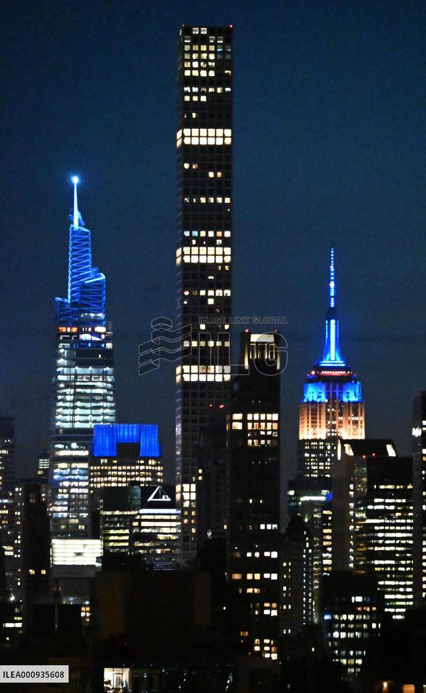 Empire State Building lit up in Ukrainian colors