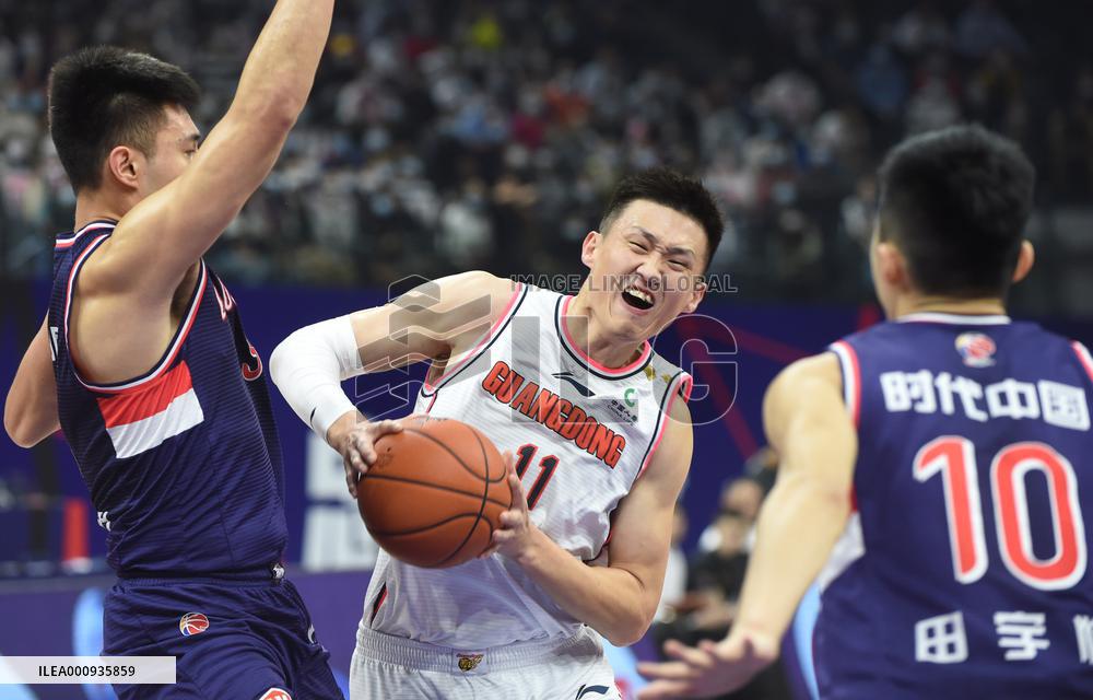 (SP)CHINA-GUANGDONG-FOSHAN-CBA LEAGUE-GUANGDONG SOUTHERN TIGHERS VS GUANGZHOU LOONG LIONS (CN)