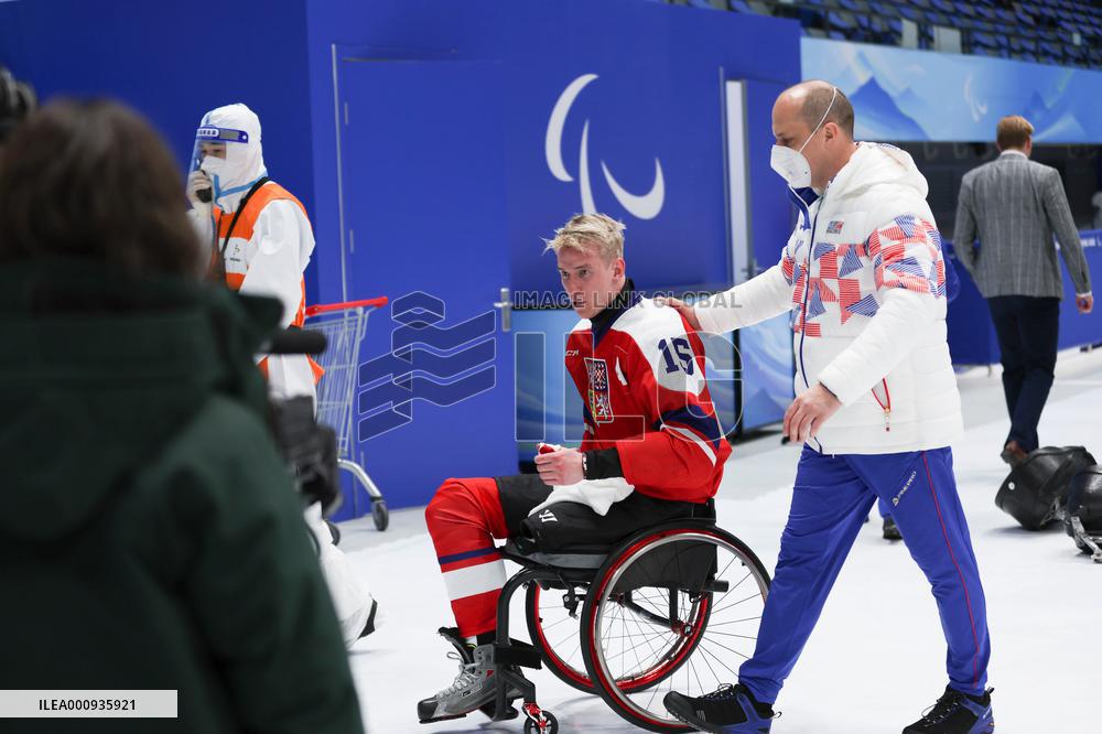 (SP)CHINA-BEIJING-WINTER PARALYMPICS-PARA ICE HOCKEY-GROUP B-CZE VS ITA