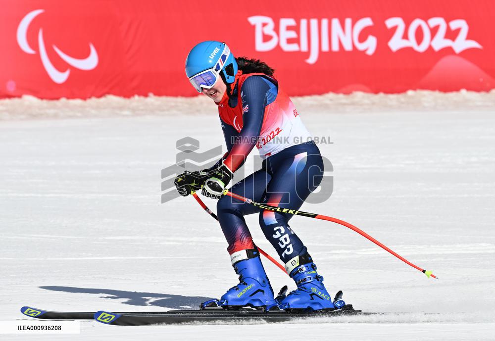 (SP)CHINA-BEIJING-BEIJING 2022 WINTER PARALYMPICS-ALPINE SKIING-WOMEN'S SUPER-G VISION IMPAIRED(CN)