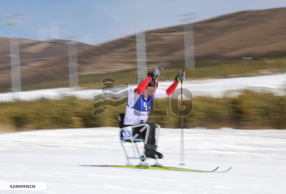 (SP)CHINA-ZHANGJIAKOU-WINTER PARALYMPICS-PARA CROSS-COUNTRY SKIING -WOMEN'S LONG DISTANCE SITTING(CN)