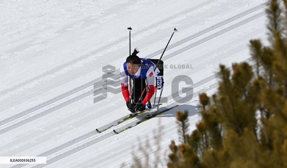 (SP)CHINA-ZHANGJIAKOU-WINTER PARALYMPICS-PARA CROSS-COUNTRY SKIING -WOMEN'S LONG DISTANCE SITTING(CN)