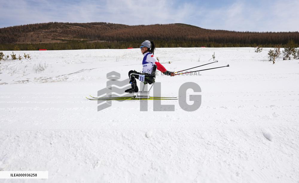 (SP)CHINA-ZHANGJIAKOU-WINTER PARALYMPICS-PARA CROSS-COUNTRY SKIING -WOMEN'S LONG DISTANCE SITTING(CN)
