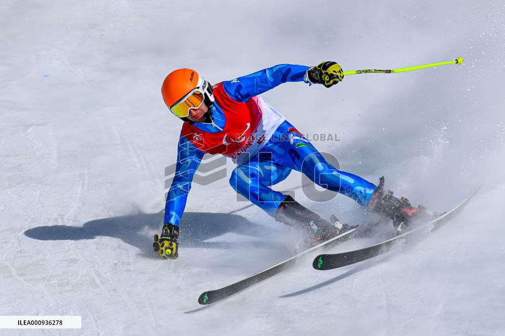 (SP)CHINA-BEIJING-BEIJING 2022 WINTER PARALYMPICS-PARA ALPINE SKIING-MEN'S SUPER-G-VISION IMPAIRED(CN)