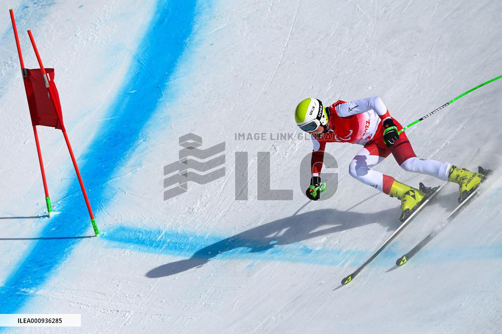 (SP)CHINA-BEIJING-BEIJING 2022 WINTER PARALYMPICS-PARA ALPINE SKIING-MEN'S SUPER-G-VISION IMPAIRED(CN)