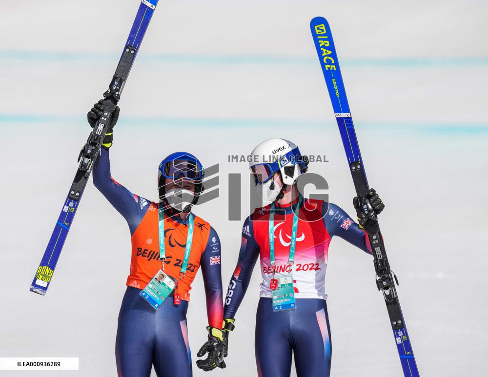 (SP)CHINA-BEIJING-BEIJING 2022 WINTER PARALYMPICS-PARA ALPINE SKIING-MEN'S SUPER-G-VISION IMPAIRED(CN)