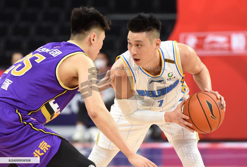 (SP)CHINA-GUANGDONG-FOSHAN-CBA LEAGUE-BEIJING DUCKS VS BEIJING ROYAL FIGHTERS