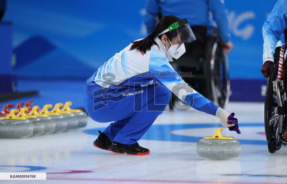 (SP)CHINA-BEIJING-WINTER PARALYMPICS-WHEELCHAIR CURLING-VOLUNTEERS(CN)