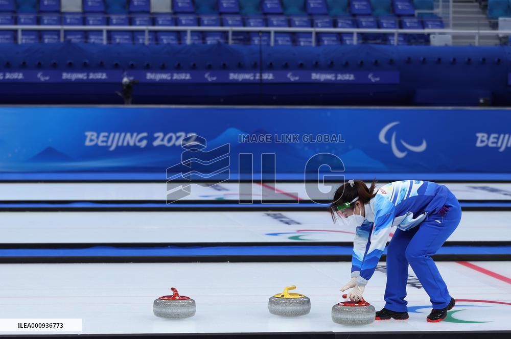 (SP)CHINA-BEIJING-WINTER PARALYMPICS-WHEELCHAIR CURLING-VOLUNTEERS(CN)