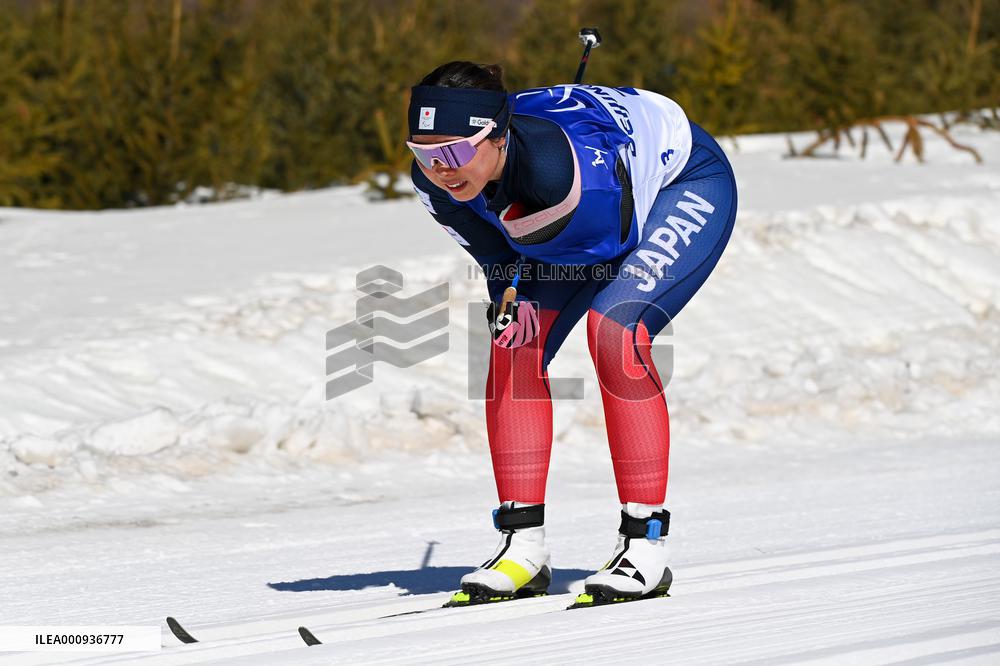 (SP)CHINA-ZHANGJIAKOU-WINTER PARALYMPICS-PARA CROSS-COUNTRY SKIING -WOMEN'S LONG DISTANCE CLASSIC STANDING (CN)