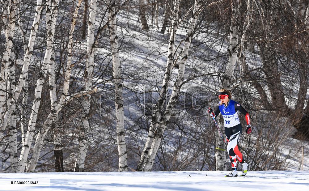 (SP)CHINA-ZHANGJIAKOU-WINTER PARALYMPICS-PARA CROSS-COUNTRY SKIING -WOMEN'S LONG DISTANCE CLASSIC STANDING (CN)