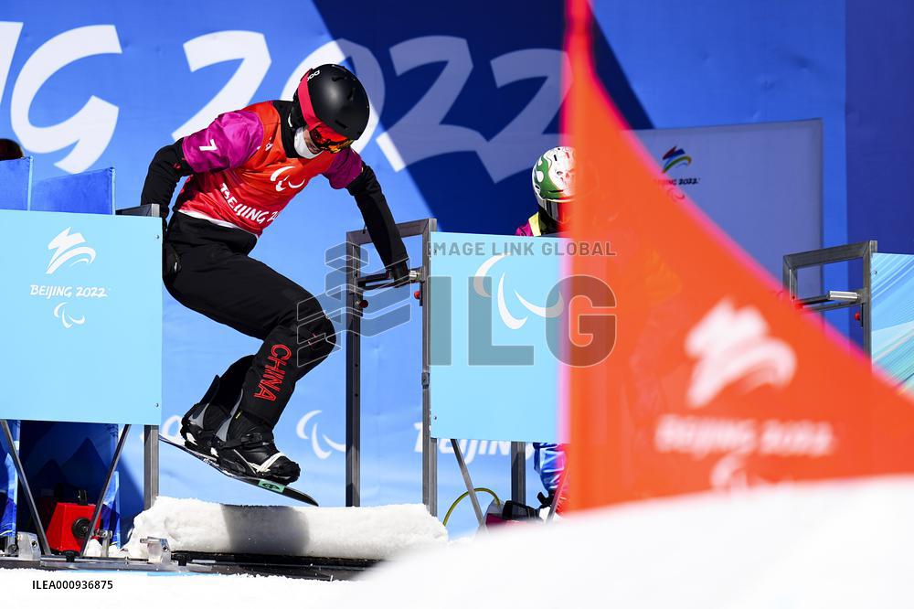(SP)CHINA-ZHANGJIAKOU-WINTER PARALYMPICS-PARA SNOWBOARD-MEN'S CROSS (CN)