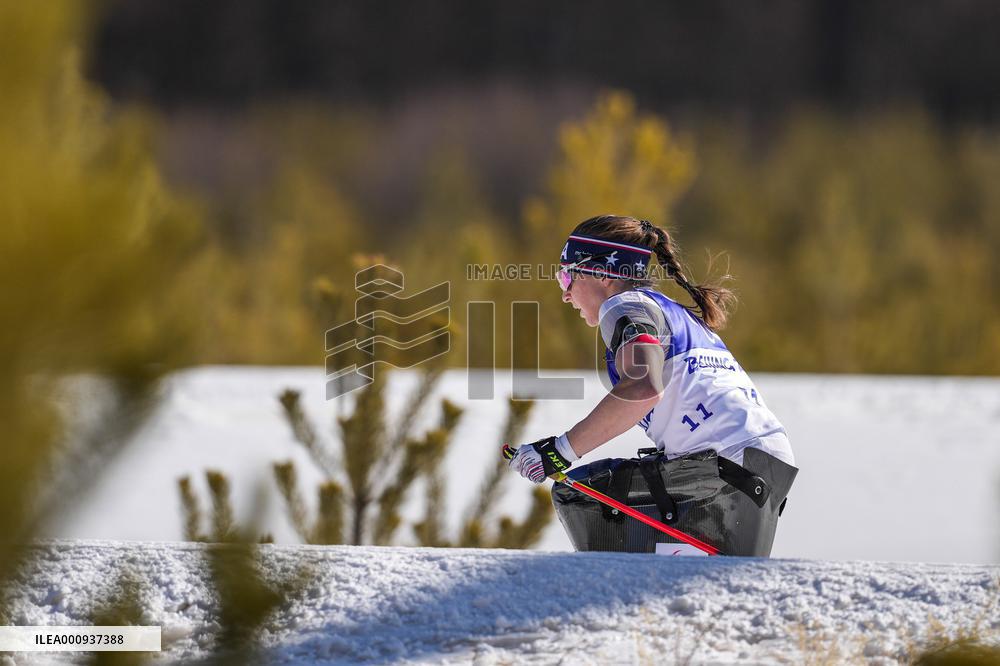 (SP)CHINA-ZHANGJIAKOU-WINTER PARALYMPICS-PARA BIATHLON-WOMEN'S MIDDLE DISTANCE SITTING (CN)