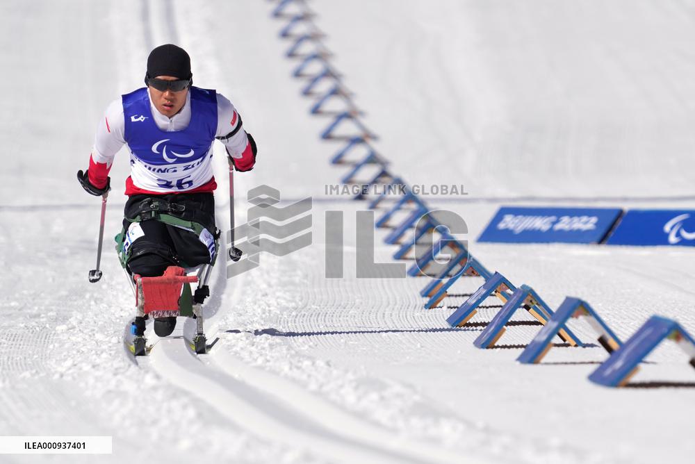 (SP)CHINA-ZHANGJIAKOU-WINTER PARALYMPICS-PARA BIATHLON-MEN'S MIDDLE DISTANCE SITTING (CN)