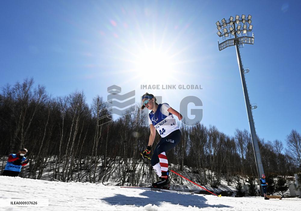 (SP)CHINA-ZHANGJIAKOU-WINTER PARALYMPICS-PARA BIATHLON-WOMEN'S MIDDLE DISTANCE STANDING (CN)