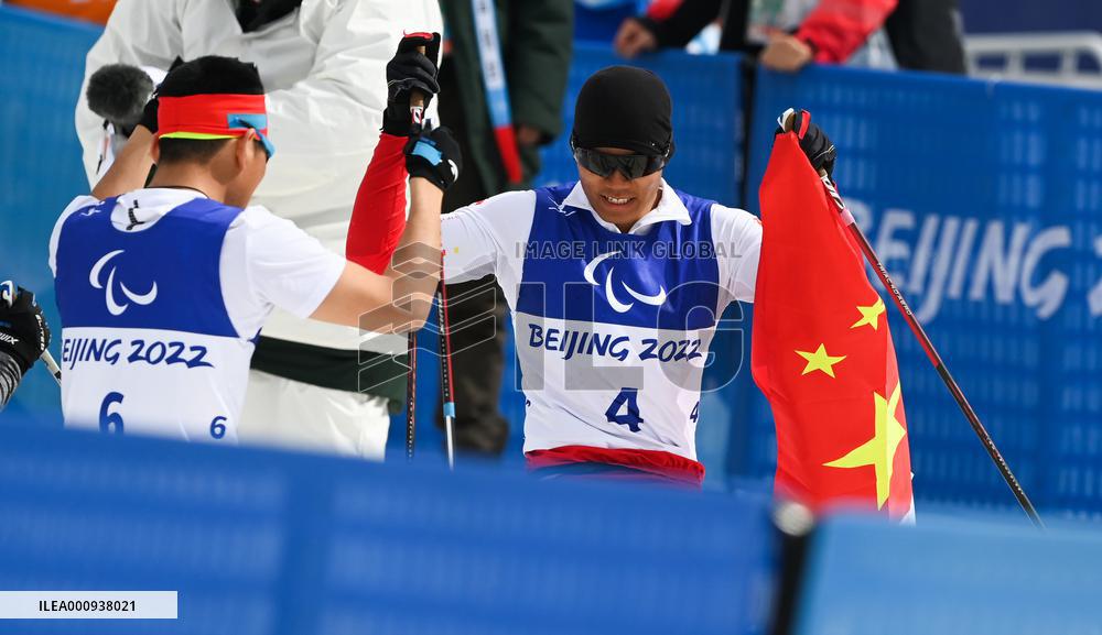 (SP)CHINA-ZHANGJIAKOU-WINTER PARALYMPICS-PARA CROSS-COUNTRY SKIING-MEN'S SPRINT SITTING FINAL (CN)