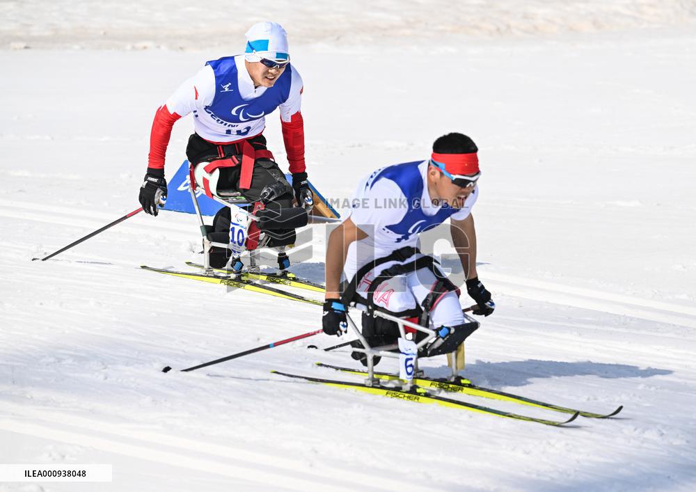(SP)CHINA-ZHANGJIAKOU-WINTER PARALYMPICS-PARA CROSS-COUNTRY SKIING-MEN'S SPRINT SITTING (CN)