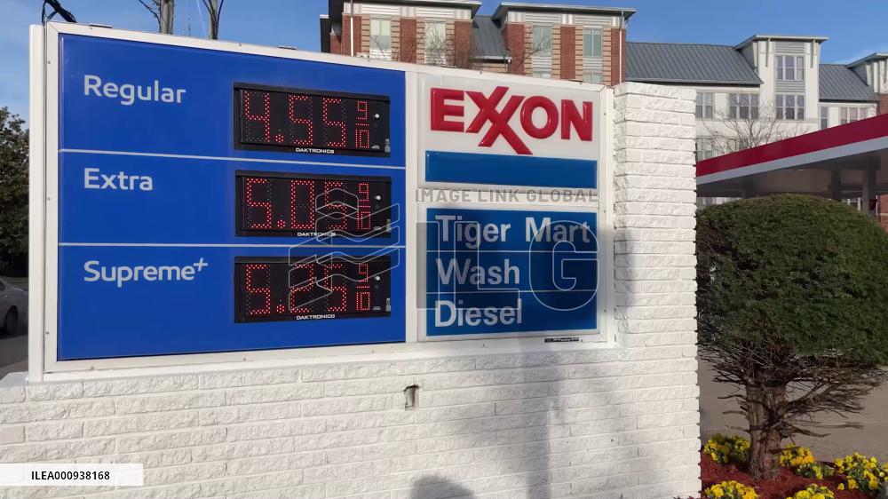 U.S. national average gas price hits new record high