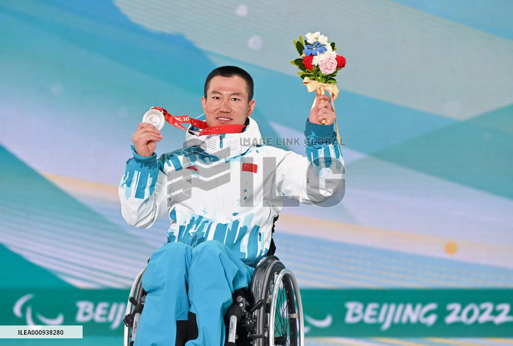 (SP)CHINA-ZHANGJIAKOU-WINTER PARALYMPICS-PARA CROSS-COUNTRY SKIING-AWARDING CEREMONY (CN)