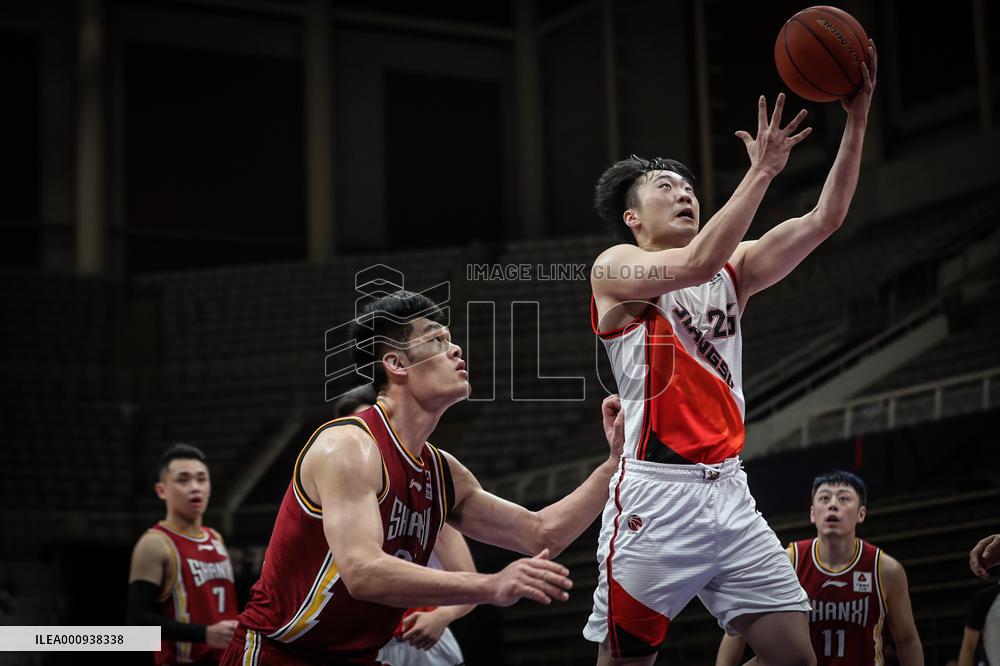 (SP)CHINA-LIAONING-SHENYANG-BASKETBALL-CBA LEAGUE-JIANGSU DRAGONS-SHANXI LOONGS(CN)