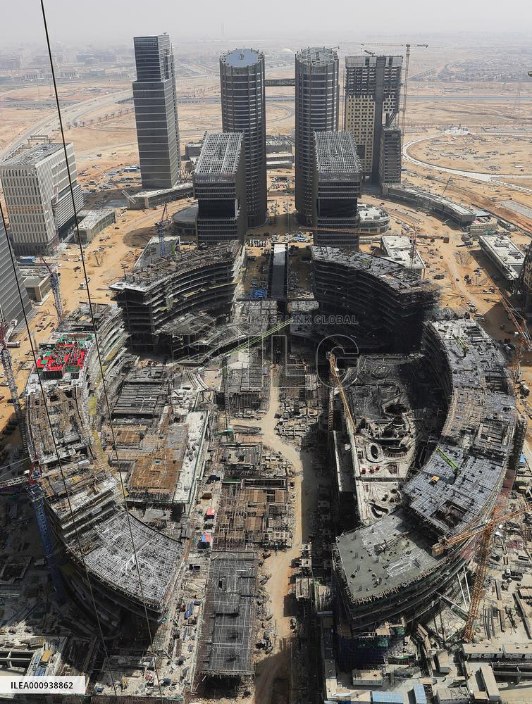 EGYPT-NEW ADMINISTRATIVE CAPITAL-CBD CONSTRUCTION-CRESCENT TOWER-TOPPING OUT