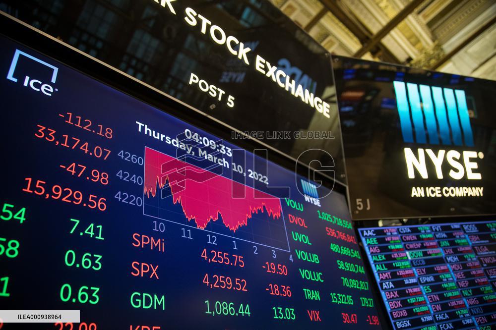 U.S.-NEW YORK-STOCK MARKET-FALL