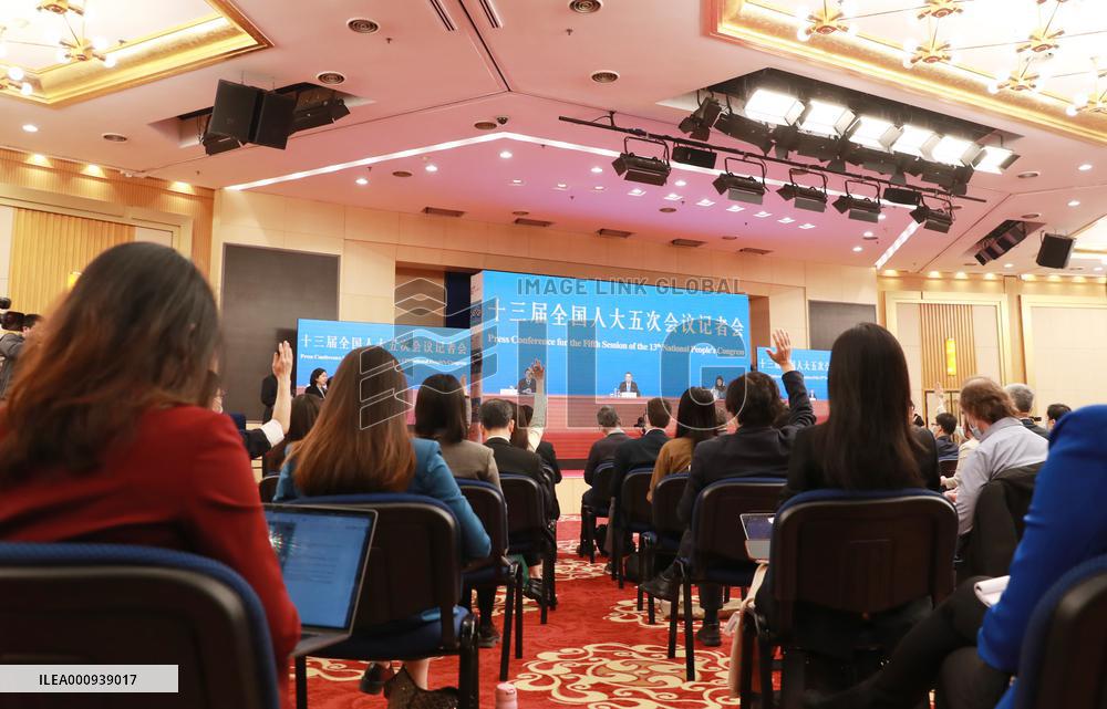 (TWO SESSIONS) CHINA-BEIJING-PREMIER-PRESS CONFERENCE (CN)