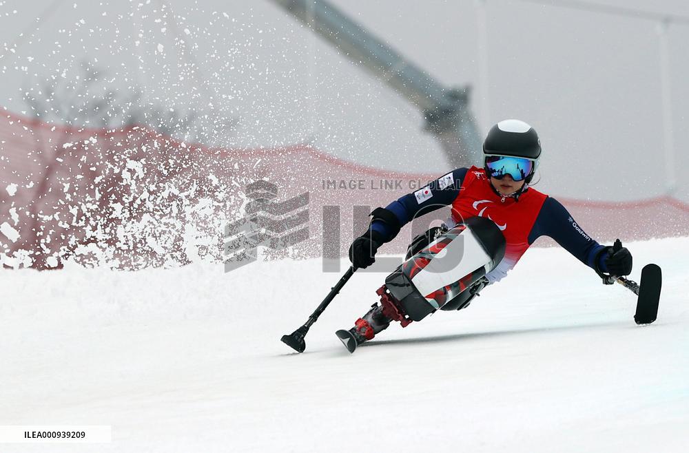 (SP)CHINA-BEIJING-WINTER PARALYMPICS-ALPINE SKIING-WOMEN'S GIANT SLALOM-SITTING (CN)