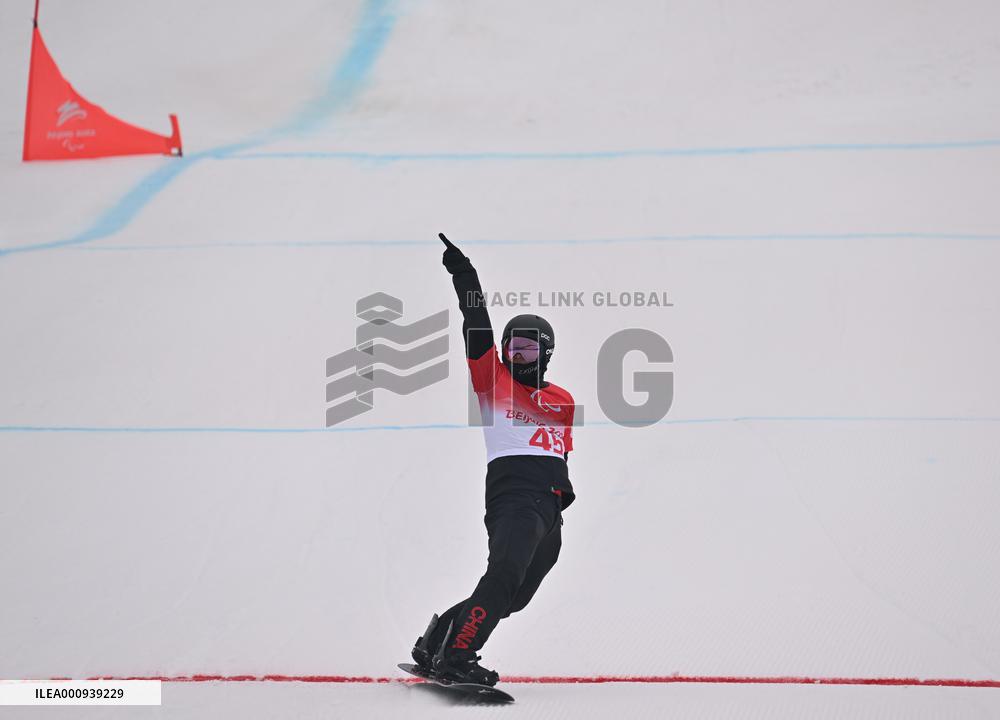 (SP)CHINA-ZHANGJIAKOU-WINTER PARALYMPICS-PARA SNOWBOARD-MEN'S BANKED SLALOM SB-LL2 (CN)