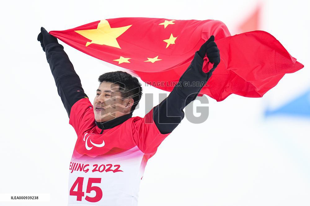 (SP)CHINA-ZHANGJIAKOU-WINTER PARALYMPICS-PARA SNOWBOARD-MEN'S BANKED SLALOM SB-LL2 (CN)