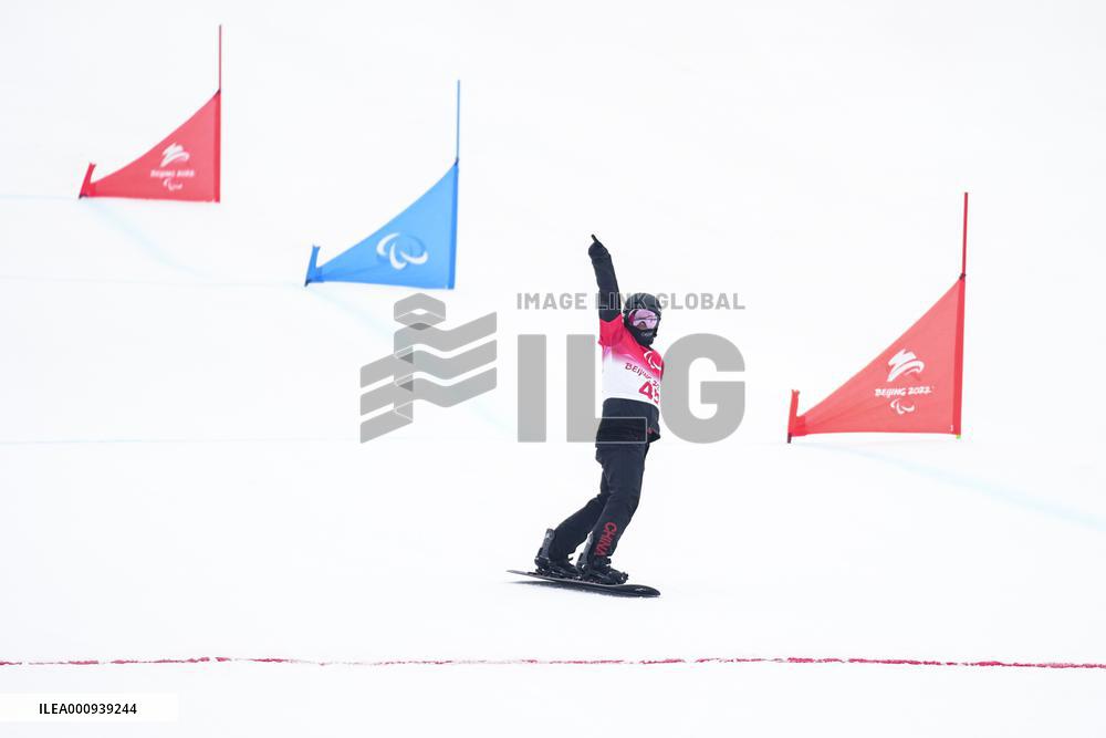 (SP)CHINA-ZHANGJIAKOU-WINTER PARALYMPICS-PARA SNOWBOARD-MEN'S BANKED SLALOM SB-LL2 (CN)