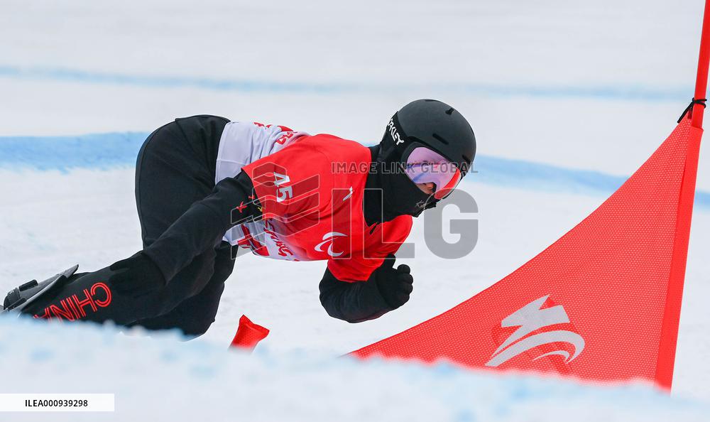 (SP)CHINA-ZHANGJIAKOU-WINTER PARALYMPICS-PARA SNOWBOARD-MEN'S BANKED SLALOM SB-LL2 (CN)
