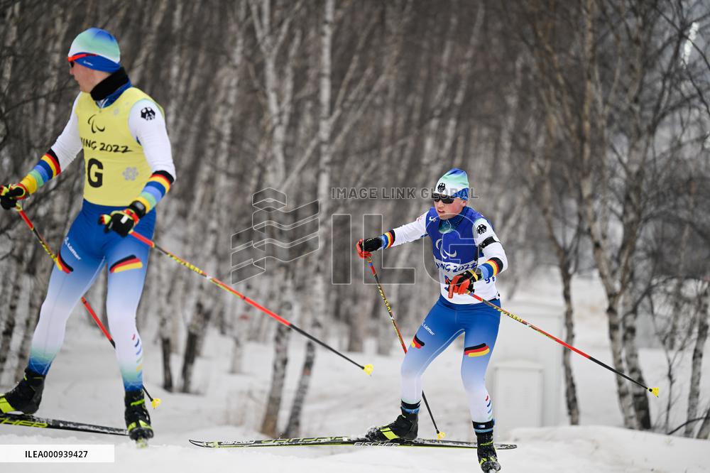 (SP)CHINA-ZHANGJIAKOU-WINTER PARALYMPICS-PARA BIATHLON-WOMEN'S INDIVIDUAL VISION IMPAIRED(CN)