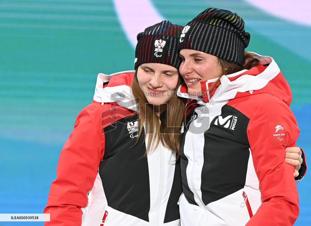 (SP)CHINA-BEIJING-WINTER PARALYMPICS-PARA ALPINE SKIING-WOMEN'S GIANT SLALOM-VISION IMPAIRED-AWARDING CEREMONY(CN)