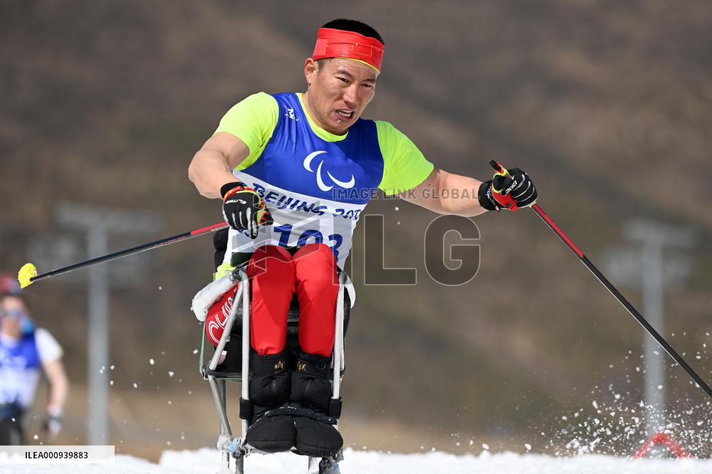 (SP)CHINA-ZHANGJIAKOU-WINTER PARALYMPICS-PARA CROSS-COUNTRY SKIING-MEN'S MIDDLE DISTANCE SITTING(CN)