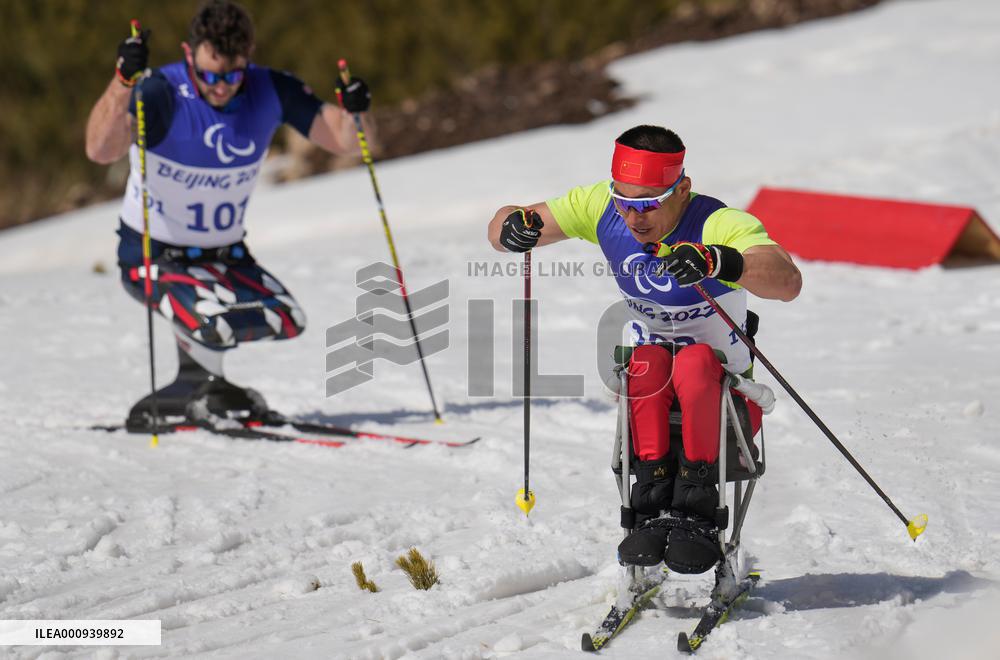 (SP)CHINA-ZHANGJIAKOU-WINTER PARALYMPICS-PARA CROSS-COUNTRY SKIING-MEN'S MIDDLE DISTANCE SITTING(CN)