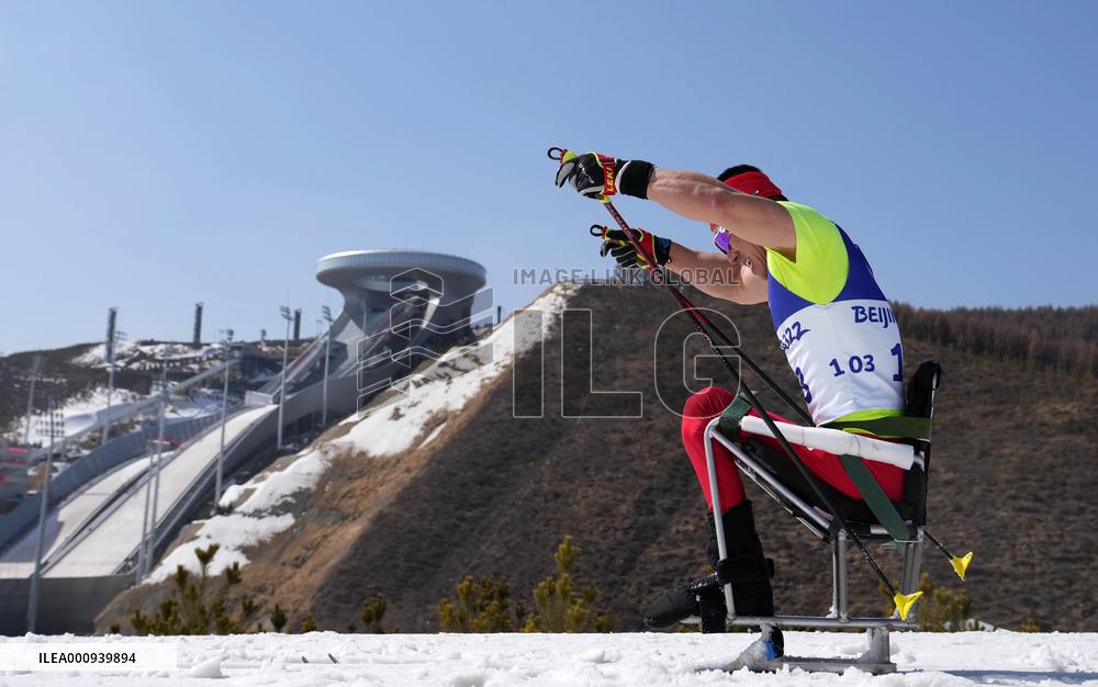 (SP)CHINA-ZHANGJIAKOU-WINTER PARALYMPICS-PARA CROSS-COUNTRY SKIING-MEN'S MIDDLE DISTANCE SITTING(CN)