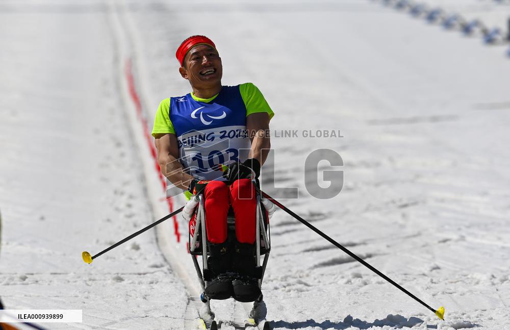 (SP)CHINA-ZHANGJIAKOU-WINTER PARALYMPICS-PARA CROSS-COUNTRY SKIING-MEN'S MIDDLE DISTANCE SITTING(CN)