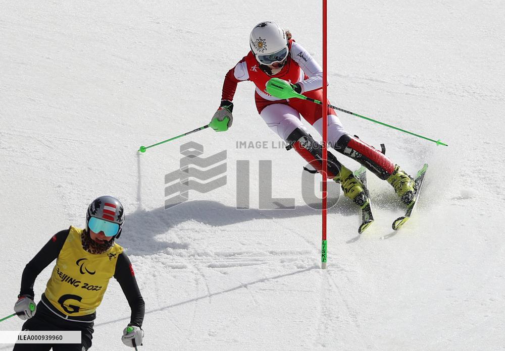 (SP)CHINA-BEIJING-WINTER PARALYMPICS-ALPINE SKIING-WOMEN'S SLALOM VISION IMPAIRED(CN)