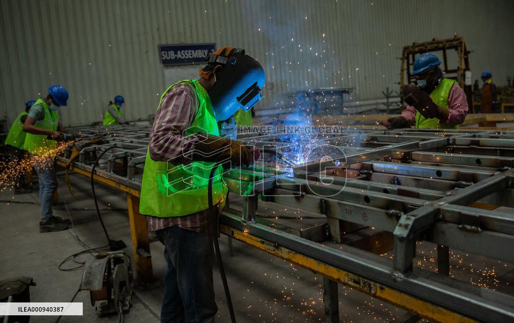 INDIA-HYDERABAD-MANUFACTURING-ELECTRIC BUSES