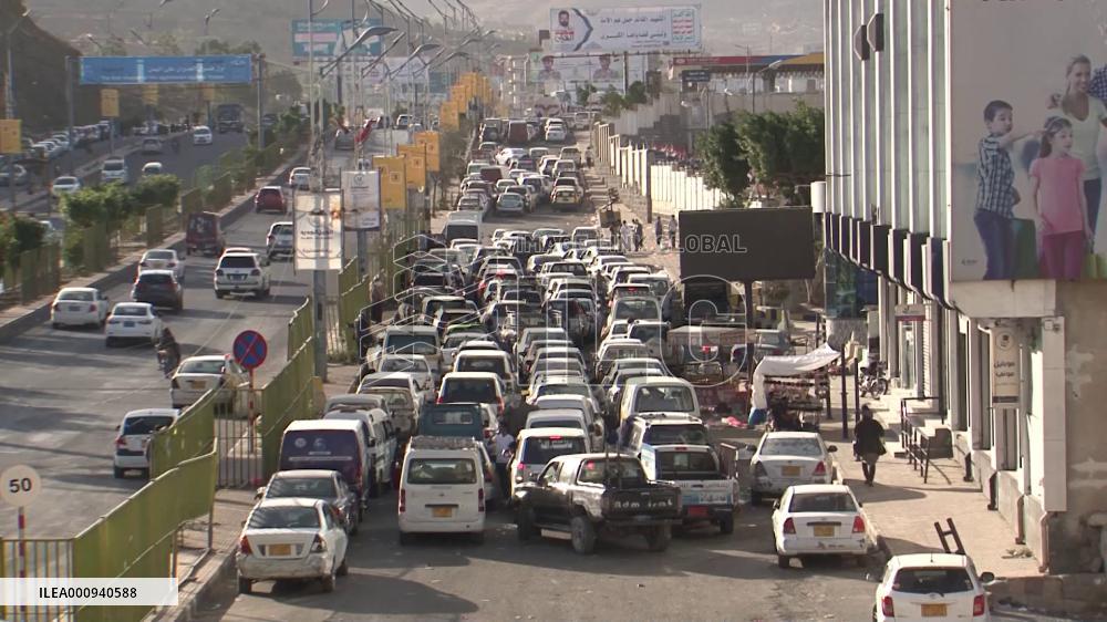 Residents in Yemen's capital bear blunt of aggravating fuel crisis