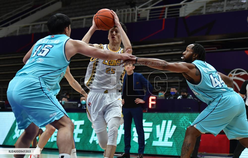 (SP)CHINA-SHENYANG-BASKETBALL-CBA LEAGUE-QINGDAO VS ZHEJIANG (CN)