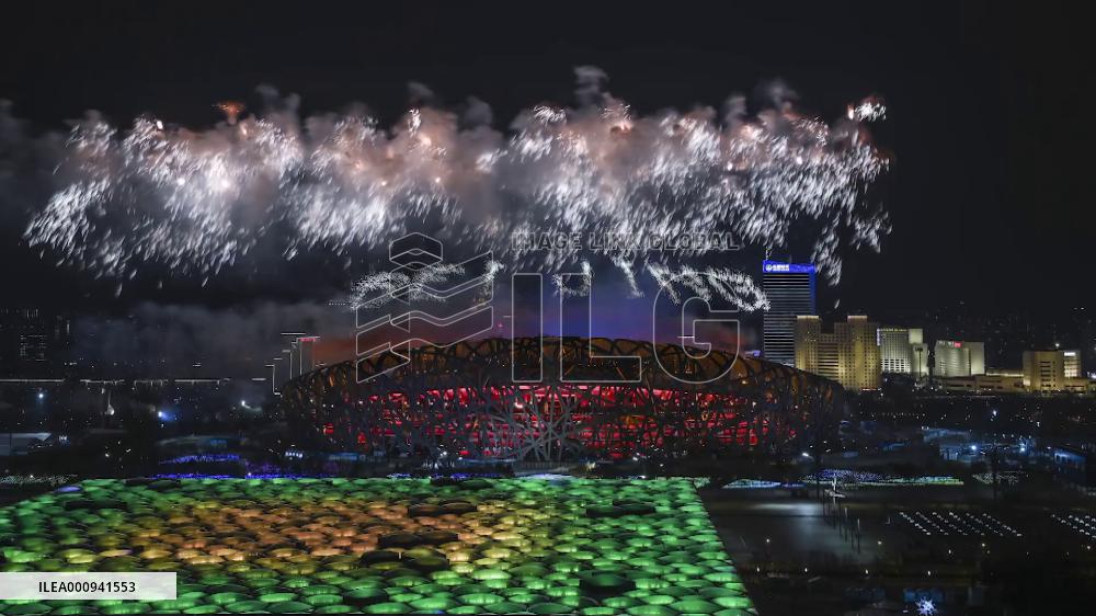 Visually impaired violinist touches hearts of many at closing ceremony of Beijing Winter Paralympics