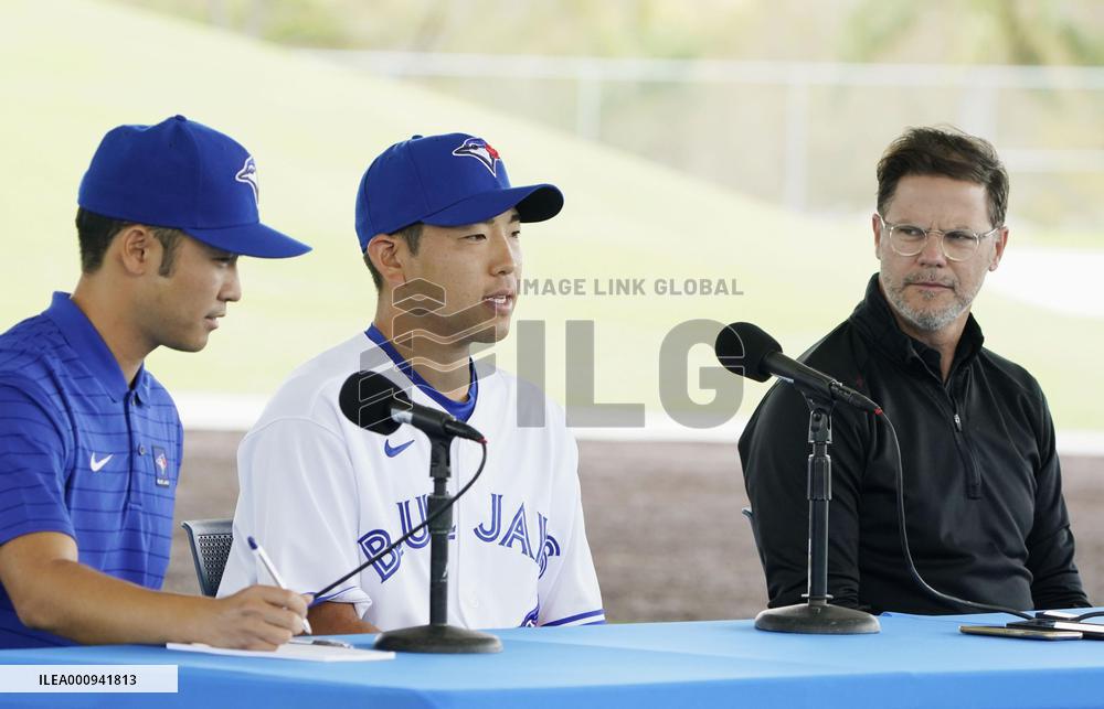 Baseball: New Blue Jays pitcher Kikuchi