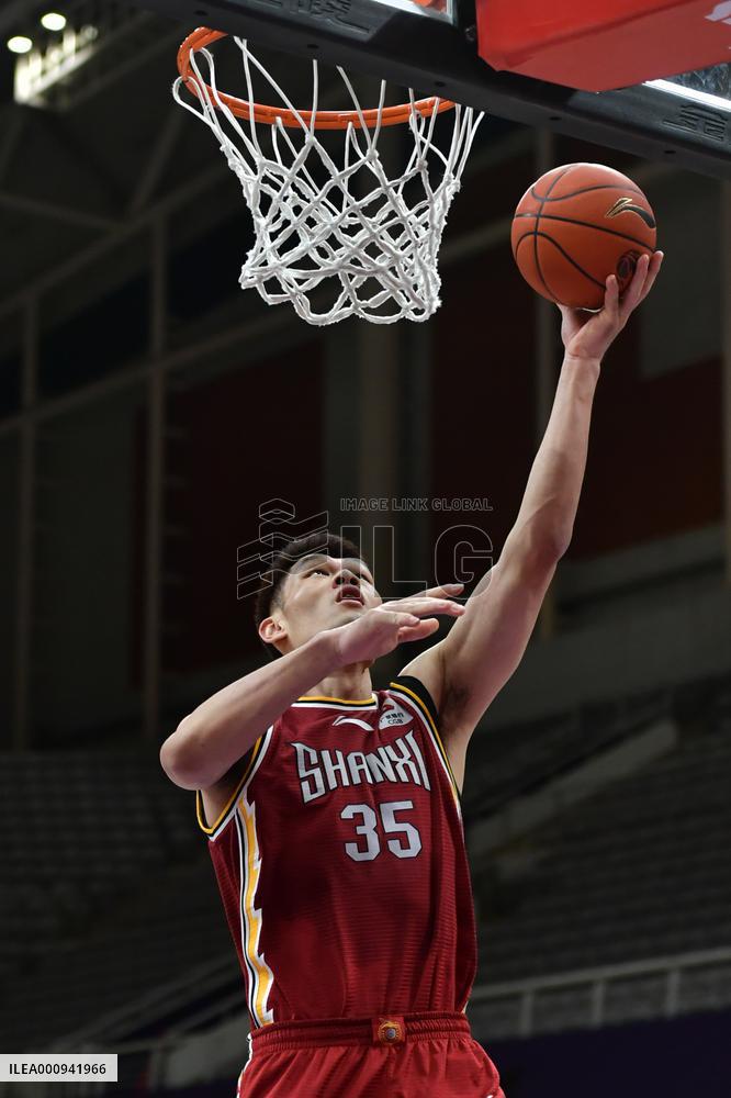 (SP)CHINA-SHENYANG-BASKETBALL-CBA LEAGUE-SHANXI LOONGS VS SHANGHAI SHARKS (CN)