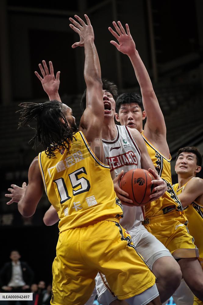 (SP)CHINA-SHENYANG-BASKETBALL-CBA LEAGUE-ZHEJIANG GOLDEN BULLS VS ZHEJIANG LIONS  (CN)
