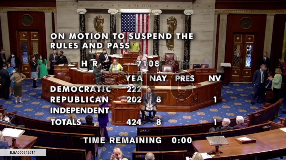 U.S. House votes to suspend normal trade relations with Russia